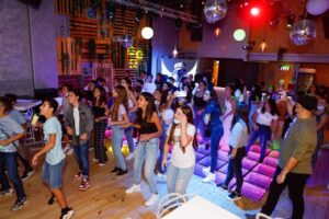 מועדון לבת מצווה